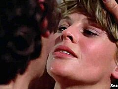 Seks scena slavnih z Julie Christie v tem vročem videu