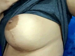 La latina de tetas grandes anhela sexo duro con creampie