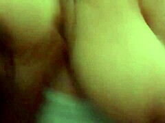 Βίντεο HD μιας Φιλιππινέζικης MILF σε μια κασέτα σεξ